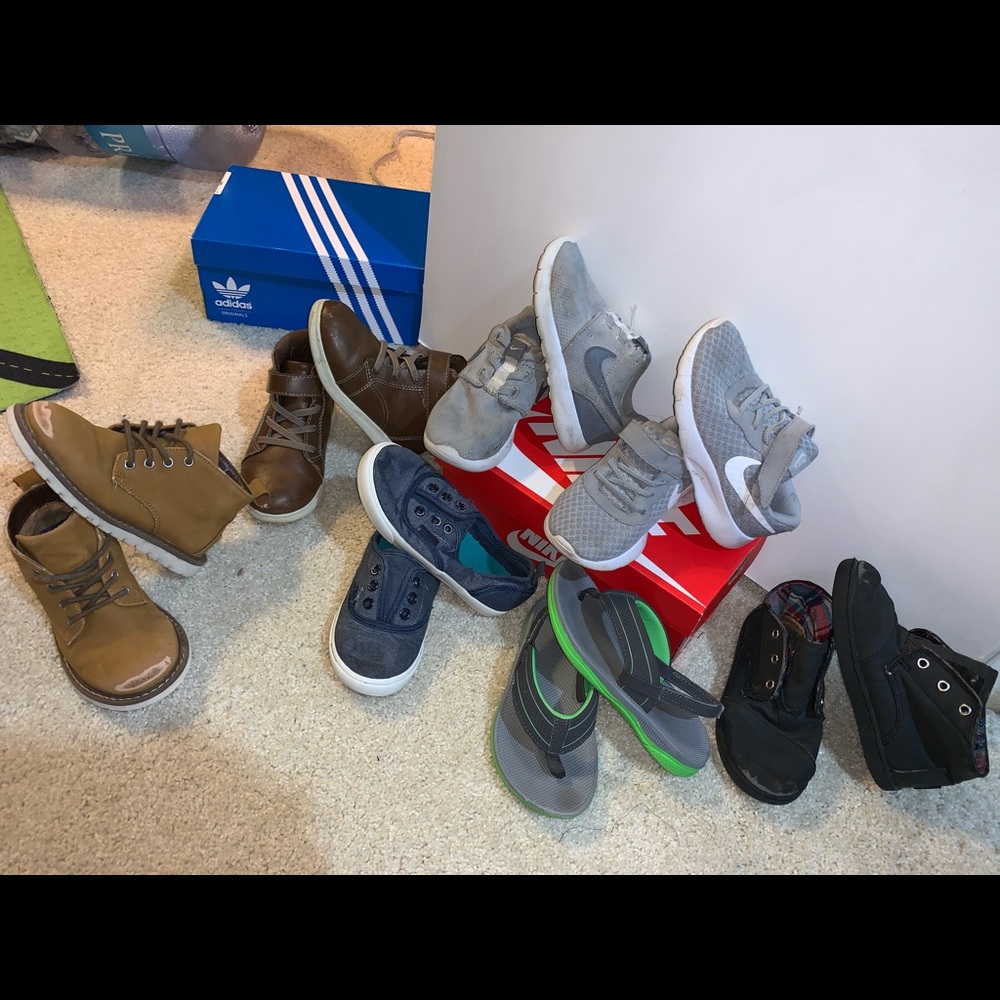 Toddler Boy Sneaker Lot Size 9c